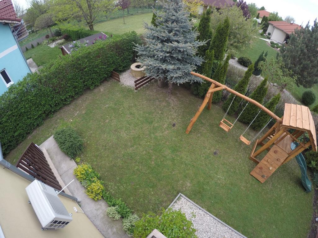 Mártika Apartment Siófok Kültér fotó